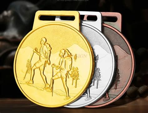 Gold or silver medal Word Hike [ Answer ] .